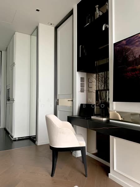 28 Chidlom, Bangkok, 28 Chit Lom Alley, Lumphini, Pathum Wan, Bangkok, 1 Bedroom, 44 sqm, Condo For Rent, by Nakarin Sookpaiboon, 500214882 - DDproperty.com