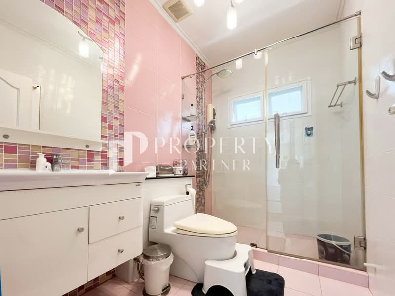 Seri Villa, Bangkok, Moobaan Seri Villa Village Yak 2, Nong Bon, Prawet, Bangkok, 5 Bedrooms, 450 sqm, Single Detached House For Sale, by Chidaphar Beawlek, 500214884 - DDproperty.com