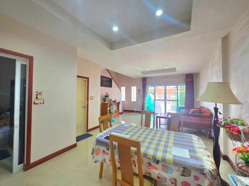 ขาย - ทาวน์เฮ้าส์ศรีราชา ชลบุรี, ชลบุรี