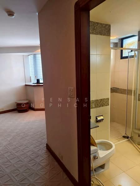 President Park Sukhumvit 24, Bangkok, 99 Sukhumvit 24 Alley, Khlongtoei Nua, Watthana, Bangkok, 3 Bedrooms, 260 sqm, Condo For Rent, by Pensasi Ongphichetmetha, 500214946 - DDproperty.com