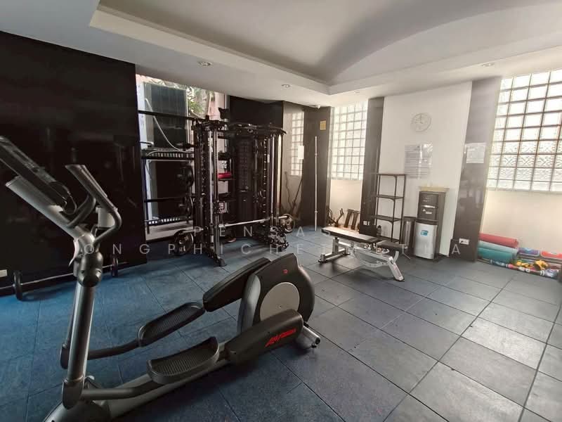 President Park Sukhumvit 24, Bangkok, 99 Sukhumvit 24 Alley, Khlongtoei Nua, Watthana, Bangkok, 3 Bedrooms, 260 sqm, Condo For Rent, by Pensasi Ongphichetmetha, 500214946 - DDproperty.com