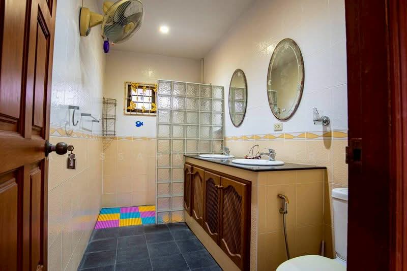 poolvilla mabprachan pattaya, Chon Buri (Pattaya), Poong, Bang Lamung (Pattaya), Chon Buri (Pattaya), 5 Bedrooms, 600 sqm, Villa For Sale, by Arissara Kamonrit, 500214998 - DDproperty.com