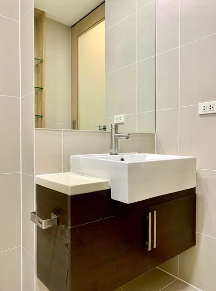 Noble Remix, Bangkok, 772 Soi Sukhumvit 36, Sukhumvit Road, Khong Tan, Khlong Toei, Bangkok, 1 Bedroom, 60 sqm, Condo For Rent, by Pensasi Ongphichetmetha, 500215024 - DDproperty.com