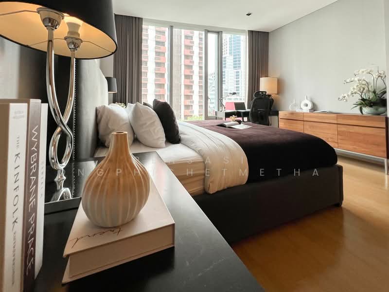 Saladaeng Residences, Bangkok, 29/1 North Sathorn Road, Silom, Bang Rak, Bangkok, 2 Bedrooms, 96 sqm, Condo For Rent, by Pensasi Ongphichetmetha, 500215038 - DDproperty.com