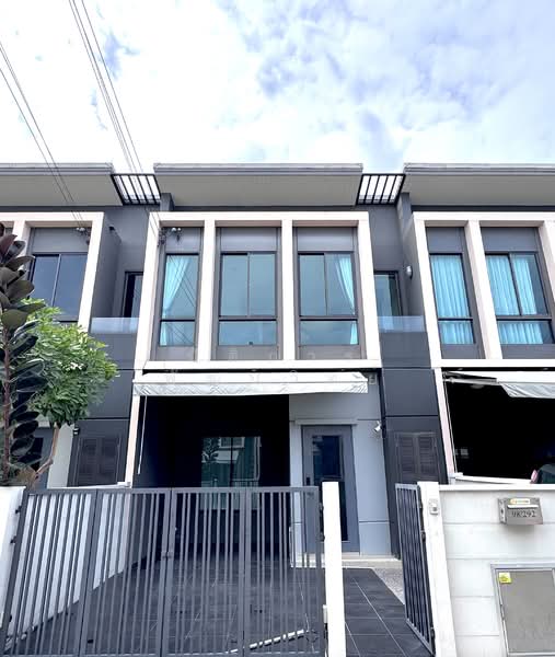 Pleno Sukhumvit-Bangna, Samut Prakan, Bua Nakarin Road, Bang Kaeo, Bang Plee, Samut Prakan, 3 Bedrooms, 125 sqm, Townhouse For Sale, by Peetikarn Pattanawit, 500215041 - DDproperty.com