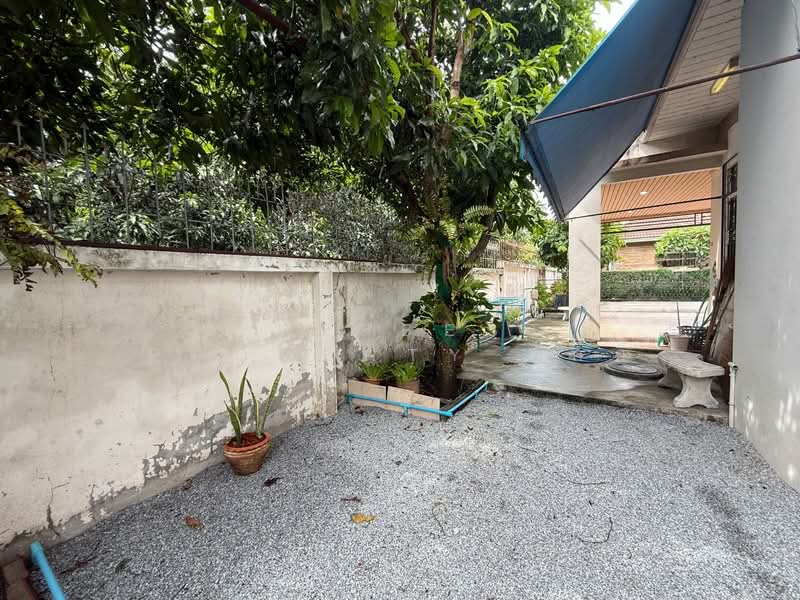 Maneerin Village Siracha-Bueng, Chon Buri (Pattaya), 89 Village No. 8, Bueng, Si Racha, Chon Buri (Pattaya), 3 Bedrooms, 150 sqm, Single Detached House For Sale, by The Best Property ตั๊กกี้, 500215042 - DDproperty.com