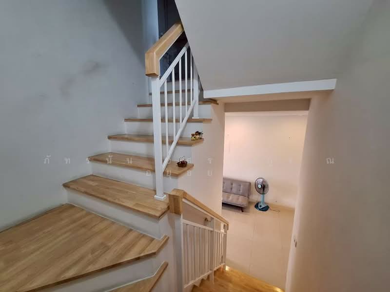 หมู่บ้านดีญ่าทาวน์ ติวานนท์-รังสิต ถนนรังสิต-ปทุมธานี ตำบลบ้านกลาง อำเภอเมืองปทุมธานี จังหวัดปทุมธ, ปทุมธานี, รังสิต-ปทุมธานี, บ้านกลาง, เมืองปทุมธานี, ปทุมธานี, 137 ตร.ม., ทาวน์เฮ้าส์ ขาย, โดย ภัทรนัน อิศรางกูร ณ อยุธยา, 500215096 - DDproperty.com