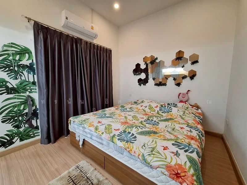 หมู่บ้านดีญ่าทาวน์ ติวานนท์-รังสิต ถนนรังสิต-ปทุมธานี ตำบลบ้านกลาง อำเภอเมืองปทุมธานี จังหวัดปทุมธ, Pathum Thani, รังสิต-ปทุมธานี, Ban Klang, Muang Pathum Thani, Pathum Thani, 4 Bedrooms, 137 sqm, Townhouse For Sale, by ภัทรนัน อิศรางกูร ณ อยุธยา, 500215096 - DDproperty.com