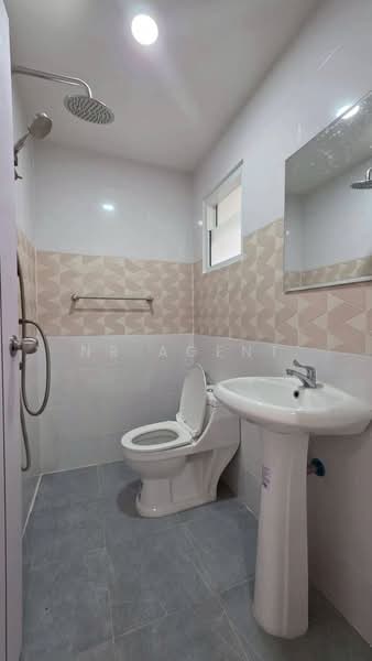 Imperial Place, Nonthaburi, Phimonrat, Bang Bua Thong, Nonthaburi, 2 Bedrooms, 98 sqm, Townhouse For Sale, by NR AGENT, 500215115 - DDproperty.com