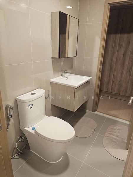 The Base Urban Rama 9, Bangkok, Huai Khwang, Huai Khwang, Bangkok, 1 Bedroom, 35 sqm, Condo For Rent, by May Benjarat, 500215125 - DDproperty.com