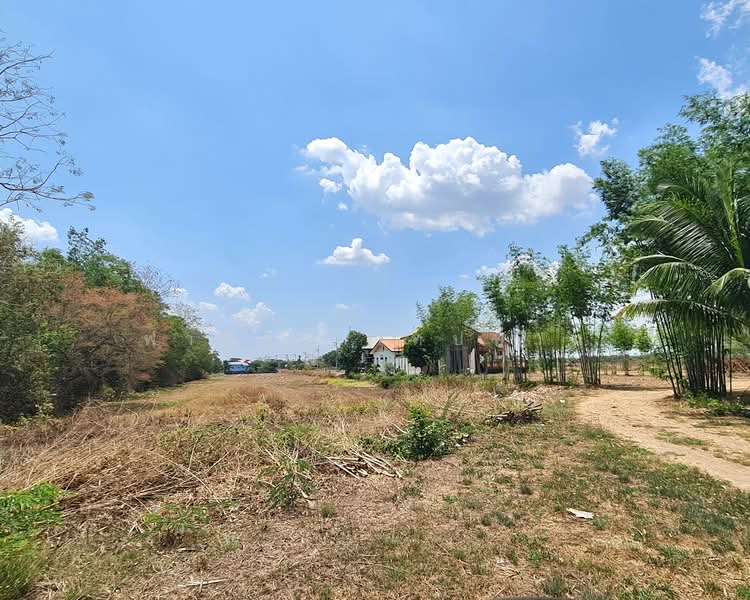 Land for sale in Prachinburi, 8-0-66 rai, on Prachinburi Anusorn Road., Prachin Buri, Tha Ngam, Muang Prachin Buri, Prachin Buri, , 13,064 sqm, Land For Sale, by Fareeda Thaipatan, 500215141 - DDproperty.com