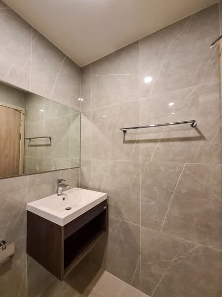 Nue District R9, Bangkok, 59 Rama 9 Road, Huai Khwang, Huai Khwang, Bangkok, 1 Bedroom, 26 sqm, Condo For Rent, by ณัฏฐ์นรี จิตต์ชอบธรรม, 500215161 - DDproperty.com