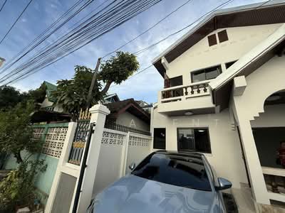 ขาย - บ้านแฝด ซอย เอกชัย67, กรุงเทพ