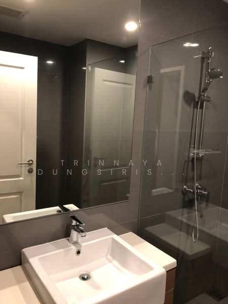 Noble Revo Silom, Bangkok, 88 Soi Surasak Surasak Road, Silom, Bang Rak, Bangkok, Studio, 34 sqm, Condo For Sale, by Trinnaya Dungsirisangthong, 500215172 - DDproperty.com
