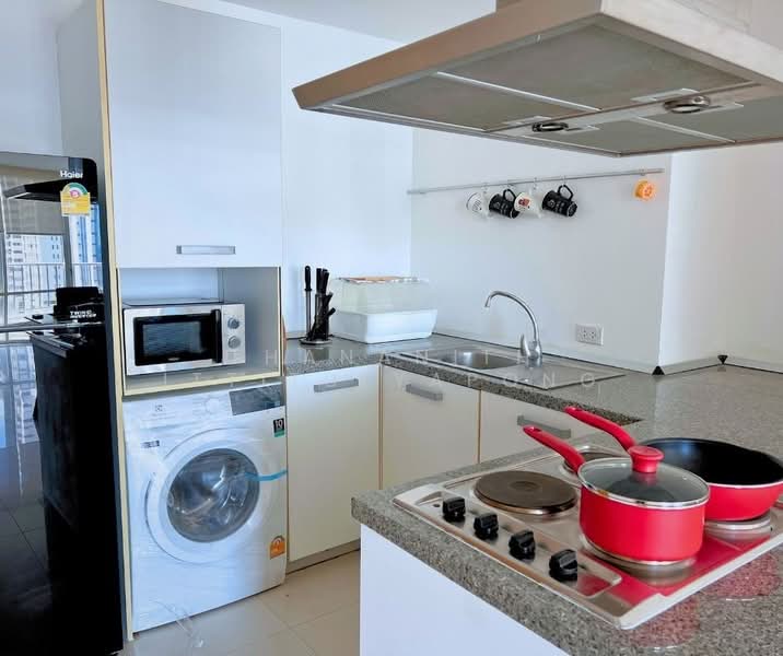 Fullerton Sukhumvit, Bangkok, Sukhumvit Road, Khlong Tan Nua, Watthana, Bangkok, 2 Bedrooms, 105 sqm, Condo For Rent, by Thananith Ittitulyapong, 500215190 - DDproperty.com