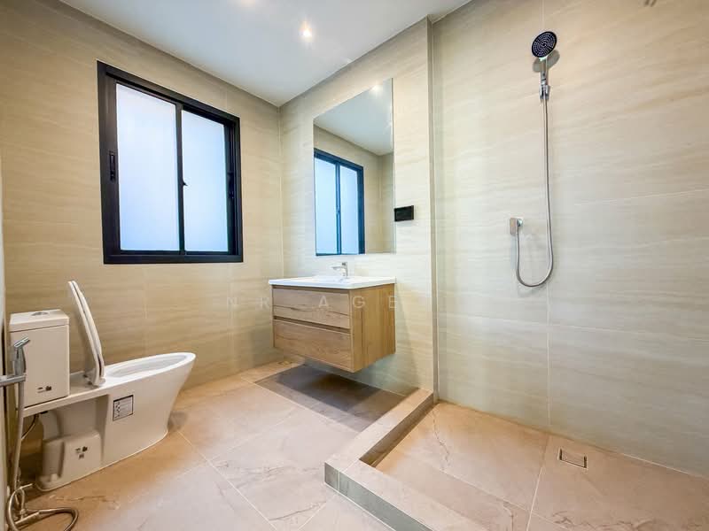 ลัดดารมย์ ปิ่นเกล้า, Nonthaburi, Bang Khu Wiang, Bang Kruai, Nonthaburi, 4 Bedrooms, 265 sqm, Single Detached House For Sale, by NR AGENT, 500215192 - DDproperty.com