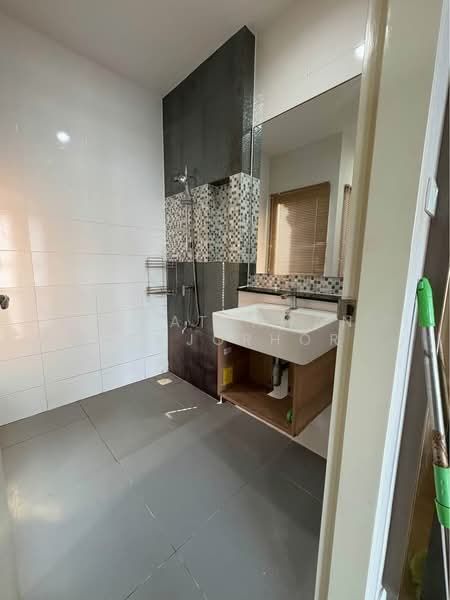 Baan Klang Muang Ramintra-Watcharapol, Bangkok, Chalong Rat Expressway, O-Ngoen, Sai Mai, Bangkok, 3 Bedrooms, 160 sqm, Townhouse For Rent, by Napatsawan Tamjorhor, 500215258 - DDproperty.com