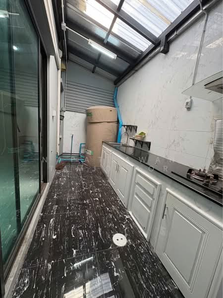 Baan Klang Muang Ramintra-Watcharapol, Bangkok, Chalong Rat Expressway, O-Ngoen, Sai Mai, Bangkok, 3 Bedrooms, 160 sqm, Townhouse For Rent, by Napatsawan Tamjorhor, 500215258 - DDproperty.com