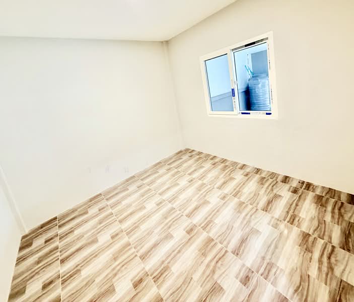 For Sale - Baan Ruean Suk 2, Pathum Thani