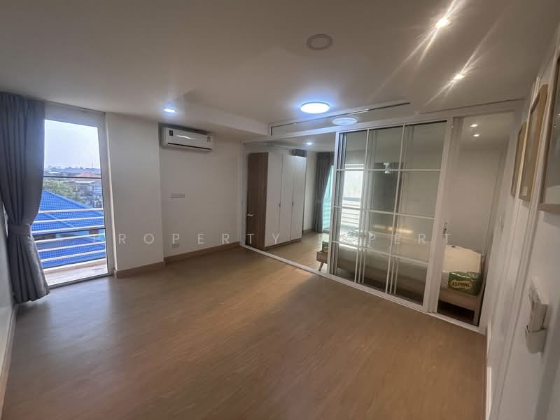 ขาย - J.W. Suite : เจ.ดับบลิว. สวีท คอนโดมิเนียม, กรุงเทพ