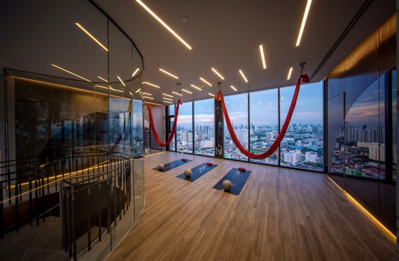 SOHO Bangkok Ratchada, Bangkok, 74 Pracha Rat Bamphen Rd, Huai Khwang, Huai Khwang, Bangkok, 1 Bedroom, 26 sqm, Condo For Sale, by K.Nana, 500215296 - DDproperty.com