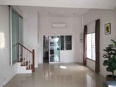 ขาย - Baan Klang Muang The Royal Monaco Srinakarin-Pattanakarn : บ้านกลางเมือง เดอะรอยัล โมนาโค ศรีนครินทร์-พัฒนาการ, กรุงเทพ