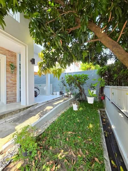 Manthana Rama 9-Srinakarin, Bangkok, 50 Krungthep Kreetha Road, Hua Mak, Bang Kapi, Bangkok, 4 Bedrooms, 180 sqm, Single Detached House For Sale, by Jutarat Jitmun, 500215305 - DDproperty.com