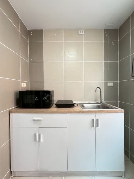 Happy Condo Ratchada 18, Bangkok, Mu Ban Yu Charoen 29 Alley, Samsen Nok, Huai Khwang, Bangkok, 1 Bedroom, 44 sqm, Condo For Rent, by Agentbkk, 500215316 - DDproperty.com