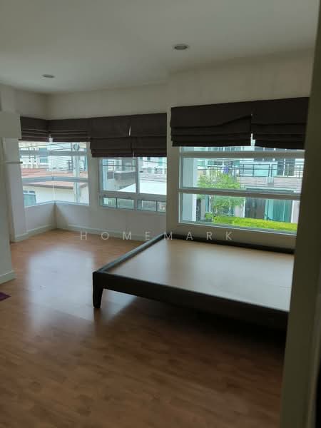 For Sale - Bangkok Boulevard Teparak-Wongwaen, Samut Prakan