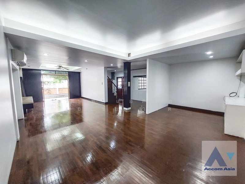 Home Office 3 Bedrooms House for Rent in Ratchadaphisek, Bangkok near MRT Rama 9, กรุงเทพ, คลองตันเหนือ, วัฒนา, กรุงเทพ, 250 ตร.ม., บ้านเดี่ยว ให้เช่า, โดย บริษัท แอคคอม เอเซีย จำกัด, 500215346 - DDproperty.com