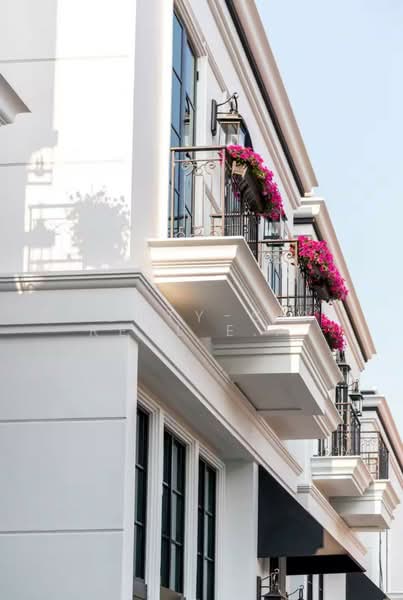 Maison Blanche – Sukhumvit 67, Bangkok, 59 Soi Sukhumvit 67, Phra Kanong Nua, Watthana, Bangkok, 4 Bedrooms, 244 sqm, Single Detached House For Rent, by Forty-Six Real Estate Group, 500215354 - DDproperty.com