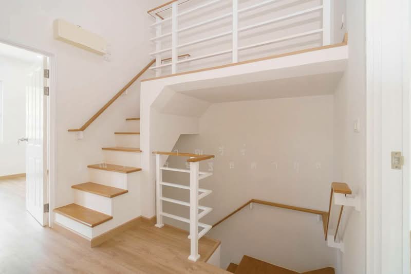 Golden Town Onnut-Pattanakarn, Bangkok, 199 Soi On Nut 65 Yeak 14, Prawet, Prawet, Bangkok, 4 Bedrooms, 113 sqm, Townhouse For Sale, by Tharnavee Tharnasetthadakul, 500215368 - DDproperty.com