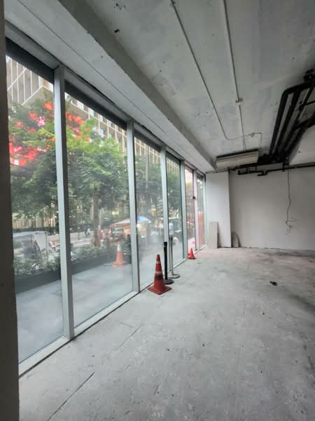 พื้นที่ให้เช่า สีลม สาทร บางรัก : Space for rent in Silom, Sathorn, and Bang Rak, Bangkok, Silom, Bang Rak, Bangkok, , 131 sqm, Retail Space For Rent, by TOAH T., 500215385 - DDproperty.com