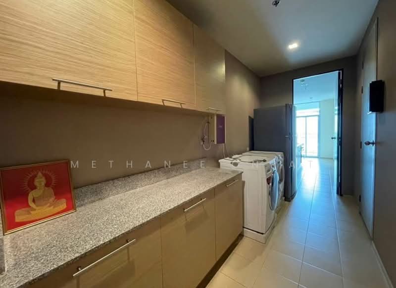 The Madison, Bangkok, Sukhumvit 41, Khlong Tan Nua, Watthana, Bangkok, 3 Bedrooms, 225 sqm, Condo For Rent, by Methanee Onrat, 500215417 - DDproperty.com