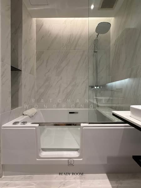 The Room Sukhumvit 38, Bangkok, Soi Sukhumvit 38, Phra Kanong, Khlong Toei, Bangkok, 1 Bedroom, 45 sqm, Condo For Rent, by Ratchanee Wongpongtham, 500215465 - DDproperty.com