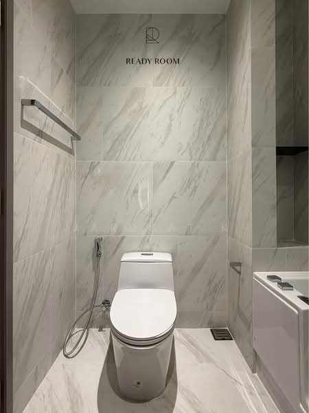 The Room Sukhumvit 38, Bangkok, Soi Sukhumvit 38, Phra Kanong, Khlong Toei, Bangkok, 1 Bedroom, 45 sqm, Condo For Rent, by Jarunat K, 500215466 - DDproperty.com