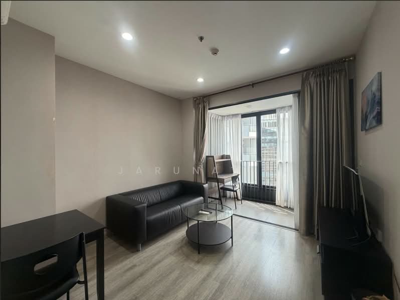 IDEO Mobi Asoke, Bangkok, New Petchaburi Road, Bang Kapi, Huai Khwang, Bangkok, 1 Bedroom, 35 sqm, Condo For Rent, by Jarunat K, 500215473 - DDproperty.com