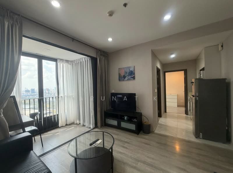 IDEO Mobi Asoke, Bangkok, New Petchaburi Road, Bang Kapi, Huai Khwang, Bangkok, 1 Bedroom, 35 sqm, Condo For Rent, by Jarunat K, 500215473 - DDproperty.com