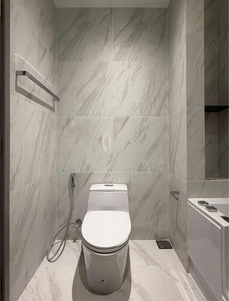 The Room Sukhumvit 38, Bangkok, Soi Sukhumvit 38, Phra Kanong, Khlong Toei, Bangkok, 1 Bedroom, 45 sqm, Condo For Rent, by Rungtiwa Chinchai, 500215531 - DDproperty.com