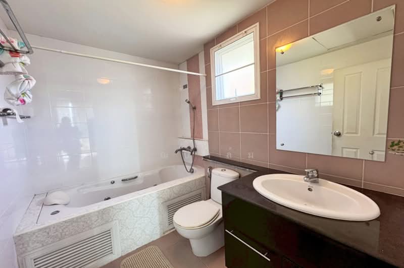 Town Plus X Ladprao, Bangkok, Khlong Chan, Bang Kapi, Bangkok, 3 Bedrooms, 195 sqm, Townhouse For Sale, by คุณปาล์ม, 500215564 - DDproperty.com