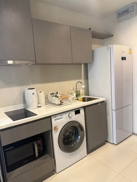 Life Asoke Hype, Bangkok, 339 Chaturathit Rd, Makkasan, Ratchathewi, Bangkok, 1 Bedroom, 33 sqm, Condo For Sale, by Patcharaporn Binsorlae, 500215566 - DDproperty.com