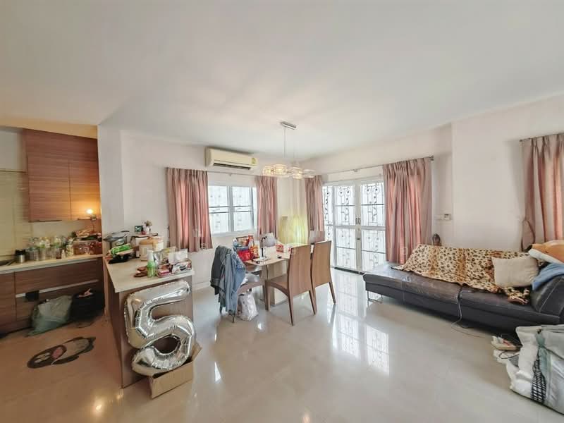 บ้านอลิชา 4 (Baan Alicha 4) ซอยพุทธบูชา36, Bangkok, ถนนเพชรเกษม, Bangmot, Thung Khru, Bangkok, 3 Bedrooms, 200 sqm, Single Detached House For Sale, by คุณ กันตภณ จักกาวิรักษ์ (บอย), 500215586 - DDproperty.com