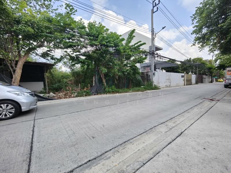 ขายที่ดิน 198 ตรว. ซอยนาคนิวาส 48 แขวงลาดพร้าว เขตลาดพร้าว กรุงเทพมหานคร, กรุงเทพ, นาคนิวาส, ลาดพร้าว, ลาดพร้าว, กรุงเทพ, 792 ตร.ม., ที่ดิน ขาย, โดย Natchakorn Sengjeen, 500215591 - DDproperty.com