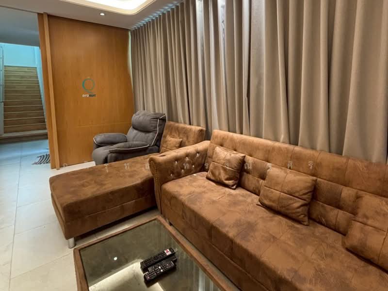 Baan Fah Piyarom - Lumlukka Klong 6, Pathum Thani, Lam Luk Ka Road, Khlong 6 (Exit), Bung Kham Proi, Lam Luk Ka, Pathum Thani, 7 Bedrooms, 300 sqm, Single Detached House For Sale, by Aneroot Songnutsiri, 500215605 - DDproperty.com