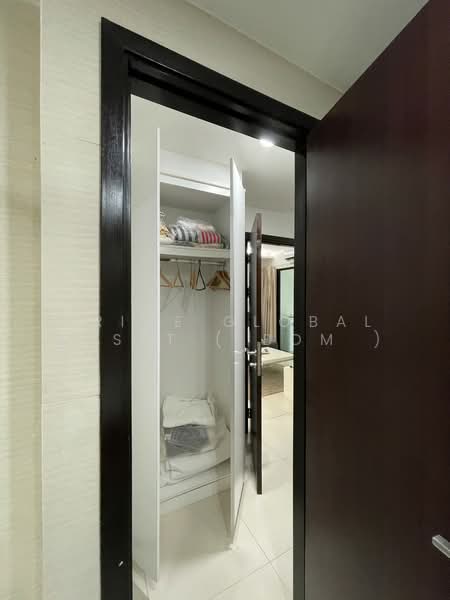 ให้เช่า - The Title V : เดอะ ไตเติ้ล วี, ภูเก็ต