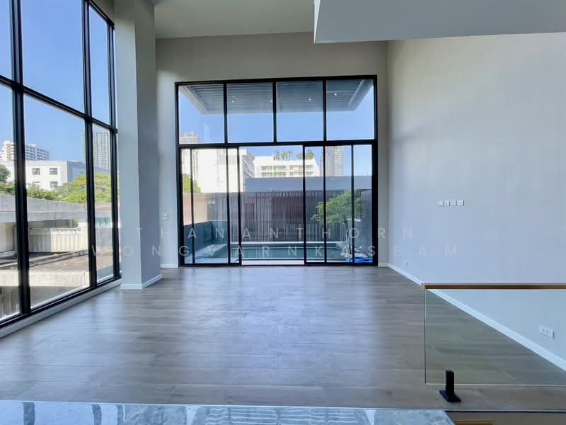 Sage Thonglor, Bangkok, Soi Thonglor 11, Sukhumvit 55 Road, Khlongtoei Nua, Watthana, Bangkok, 3 Bedrooms, 362 sqm, Townhouse For Rent, by Thananthorn Wongvarnkaseam, 500215624 - DDproperty.com