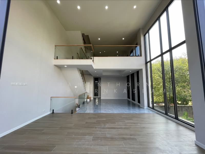 Sage Thonglor, Bangkok, Soi Thonglor 11, Sukhumvit 55 Road, Khlongtoei Nua, Watthana, Bangkok, 3 Bedrooms, 362 sqm, Townhouse For Rent, by Thananthorn Wongvarnkaseam, 500215624 - DDproperty.com