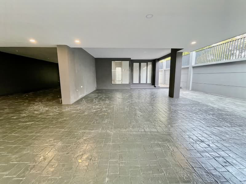 Sage Thonglor : เซจ ทองหล่อ, กรุงเทพ, ซอยทองหล่อ 11 ถนนสุขุมวิท 55, คลองเตยเหนือ, วัฒนา, กรุงเทพ, 362 ตร.ม., ทาวน์เฮ้าส์ ให้เช่า, โดย Thananthorn Wongvarnkaseam, 500215624 - DDproperty.com