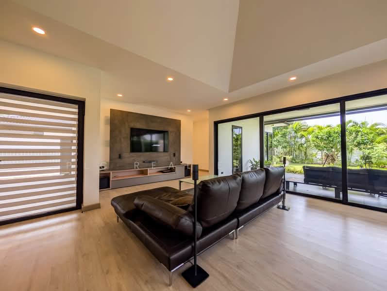 Huai Yai Pool Villa for Sale 3 Bedroom House with Large Garden, Chon Buri (Pattaya), Bang Lamung, Bang Lamung (Pattaya), Chon Buri (Pattaya), 3 Bedrooms, 520 sqm, Villa For Sale, by PLC real estate, 500215682 - DDproperty.com