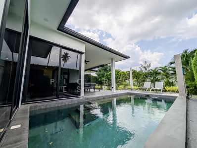 ขาย - ขายพูลวิลล่า ห้วยใหญ่ พัทยา 3 ห้องนอน ที่ดินใหญ่ สวนกว้าง, ชลบุรี